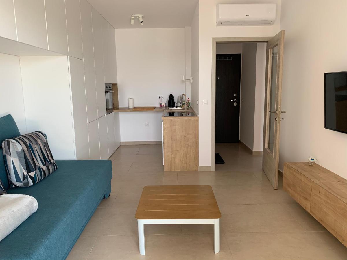 Apartment Garden Mandre Luaran gambar